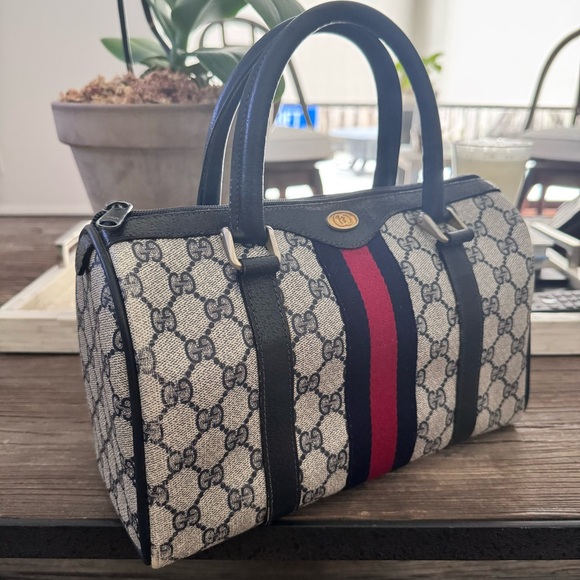 Gucci Doctors Boston Bag  "Accessory Collection" Navy Blue Monogram Canvas - Picture 16 of 16